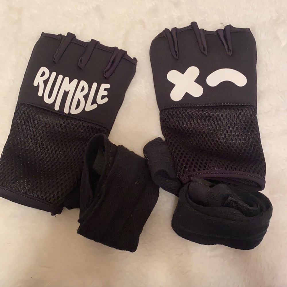 Rumble Kick Boxing Gloves
